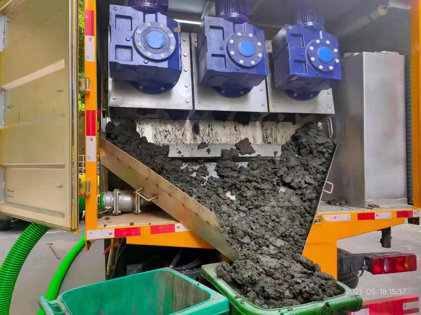 龙文化粪池清掏城市维护站-泥浆净化干湿分离处理